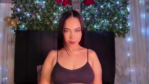 Snapshot of evelin888 chatting on February 11, 9:09 pm evelin888 online show from February 11, 9:09 pm