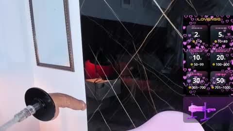 EVELIN online show from February 10, 12:20 pm