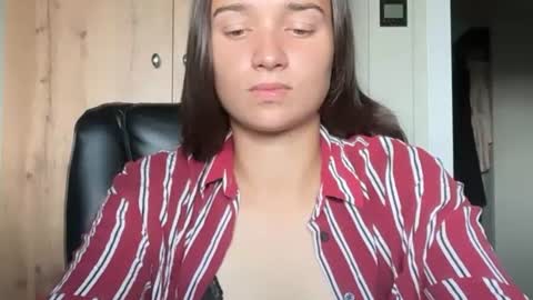 evelina0 online show from August 6, 10:17 am