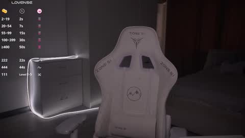 Evelina online show from October 15, 10:48 am