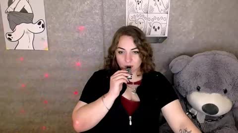 Lydia online show from November 7, 10:32 pm