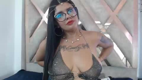 evelingjoyy online show from February 6, 3:15 pm