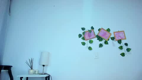 Evelin Miller online show from November 5, 11:54 am