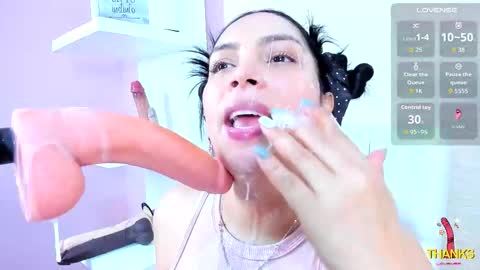 Evelinn belen online show from October 18, 3:57 pm