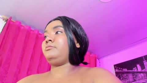 Snapshot of evelyn_sandoval chatting on June 23, 1:58 am Evelyn Sandoval online show from June 23, 1:58 am