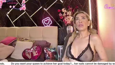 EvelynaGrey online show from May 16, 1:13 am