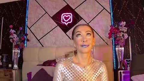EvelynaGrey online show from May 29, 9:29 am