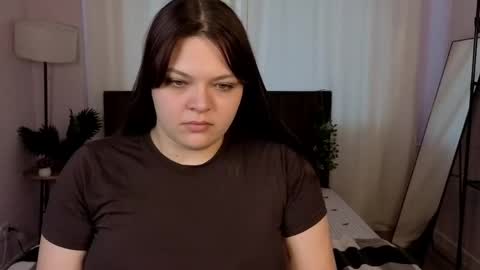 Snapshot of evelyne_loo chatting on April 26, 1:14 am Evelyne Loo online show from April 26, 1:14 am