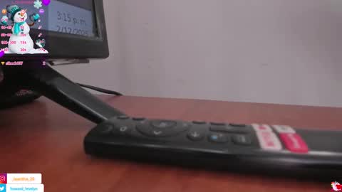 LAURA SOFIA  INDEPENDENT MODEL FOLLOW ME NOW ALMOST 10000 FOLLOWERS online show from December 2, 8:15 pm