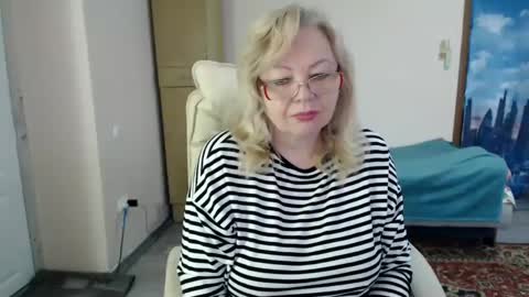 BarbaraBlondy online show from February 4, 7:51 am