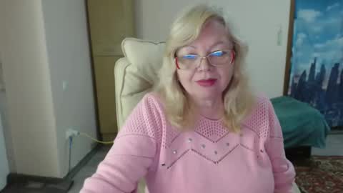 BarbaraBlondy online show from February 10, 9:15 pm