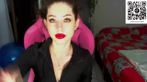 eveonly online show from January 2, 11:06 pm