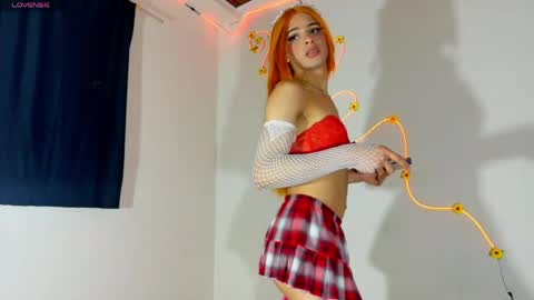 Snapshot of everlin_01 chatting on May 15, 12:50 am everlin_01 online show from May 15, 12:50 am