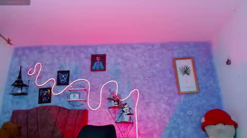 everlin__hot_ online show from March 5, 11:28 am