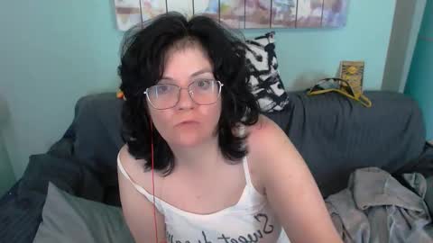 Snapshot of everly_rays chatting on September 22, 7:27 pm Everly online show from September 22, 7:27 pm