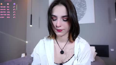 Anita online show from November 1, 4:03 am