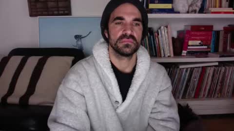 everynothings online show from February 18, 5:53 pm