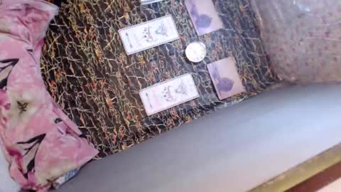 Snapshot of eves_candy chatting on March 6, 8:22 am Chloe mae online show from March 6, 8:22 am