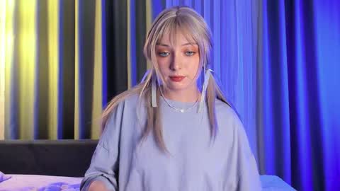 Snapshot of eves_eyes chatting on September 14, 12:15 pm Forget me not eve on CB online show from September 14, 12:15 pm