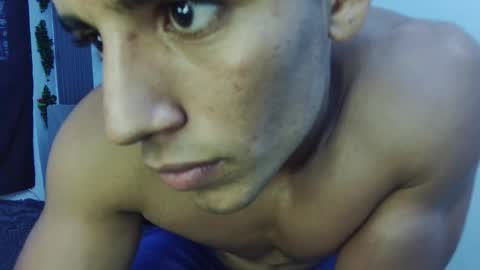 Snapshot of evessinn chatting on November 8, 9:02 pm luis online show from November 8, 9:02 pm