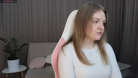 Evetta online show from November 10, 7:51 am