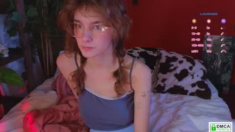 evi_brook online show from February 8, 9:02 am