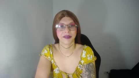 Evi online show from August 5, 6:33 pm