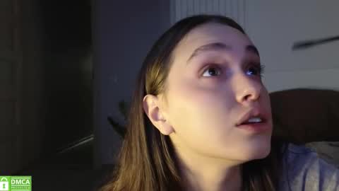 evi_woow online show from October 17, 9:39 pm