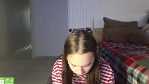 evi_woow online show from November 26, 8:10 pm