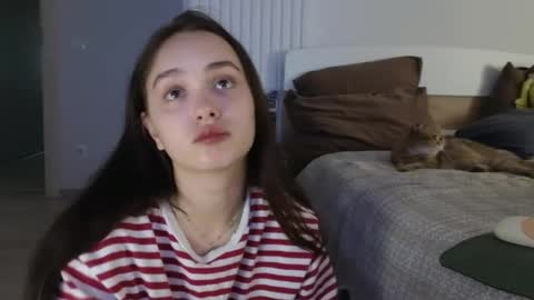 Snapshot of evi_woow chatting on May 4, 9:00 pm evi_woow online show from May 4, 9:00 pm