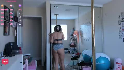 Evie Luna online show from March 1, 10:45 pm