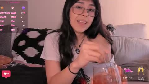 Snapshot of evie_luna chatting on July 28, 12:07 am Evie Luna online show from July 28, 12:07 am