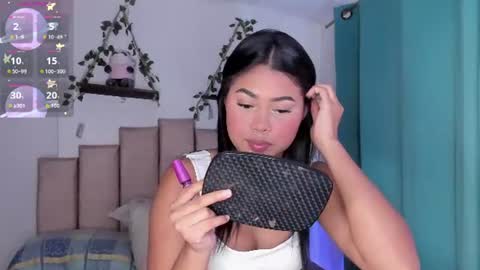 Snapshot of evieh1_ chatting on July 2, 4:35 pm Ivi Alejandra online show from July 2, 4:35 pm