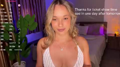 evielina online show from July 5, 4:19 am