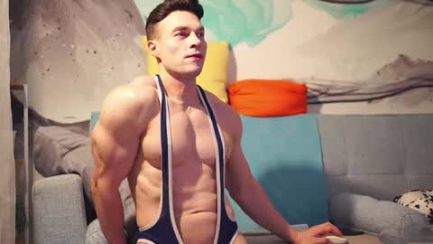 Snapshot of evildavil chatting on November 27, 8:44 pm David online show from November 27, 8:44 pm