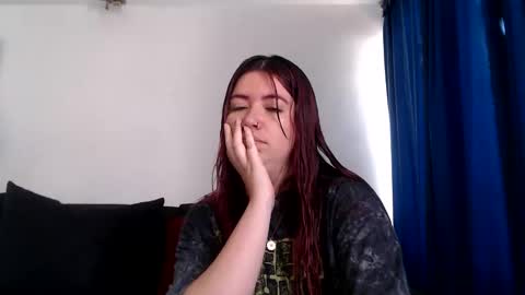 evilheart_69 online show from December 1, 4:12 pm