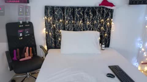 evvaa_moon online show from December 16, 12:32 pm