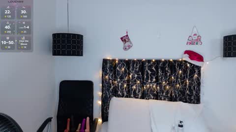 evvaa_moon online show from December 22, 12:24 pm