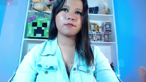 Im Evy online show from December 20, 8:34 pm
