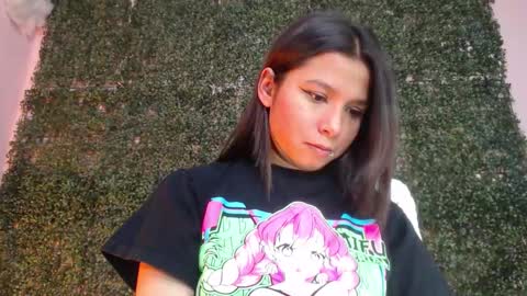 Im Evy online show from March 5, 4:36 pm