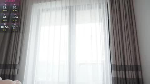 Snapshot of evymiuu chatting on April 2, 8:45 am Evy online show from April 2, 8:45 am