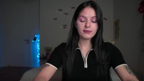 ewelynscott online show from January 14, 10:03 pm