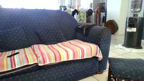 exhibitionnude online show from June 13, 11:35 pm