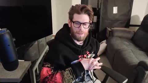 Snapshot of exia425 chatting on February 14, 7:38 am exia425 online show from February 14, 7:38 am