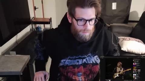 Snapshot of exia425 chatting on February 28, 1:17 am exia425 online show from February 28, 1:17 am