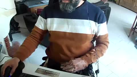 Gio online show from February 17, 4:37 pm