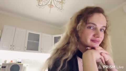 eximi online show from February 18, 9:33 pm