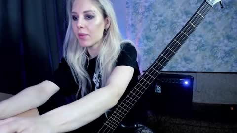 my real name is Irene but Exo is oke too  online show from February 23, 11:13 pm