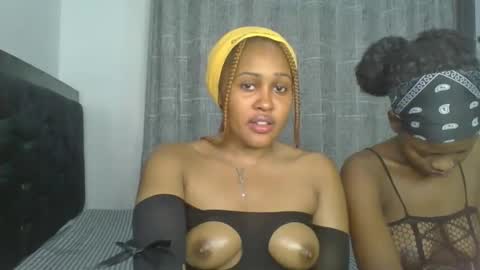 exotic_cutiee online show from May 27, 6:27 pm
