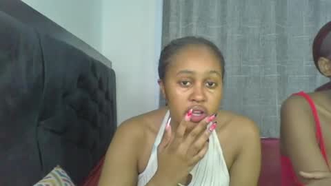 exotic_cutiee online show from June 28, 5:13 am